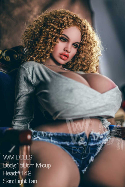 150cm (4ft11) M-Cup TPE Sex Doll Gianna