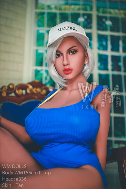 155cm (5ft1) L-Cup Hazel With Fuckable Tits