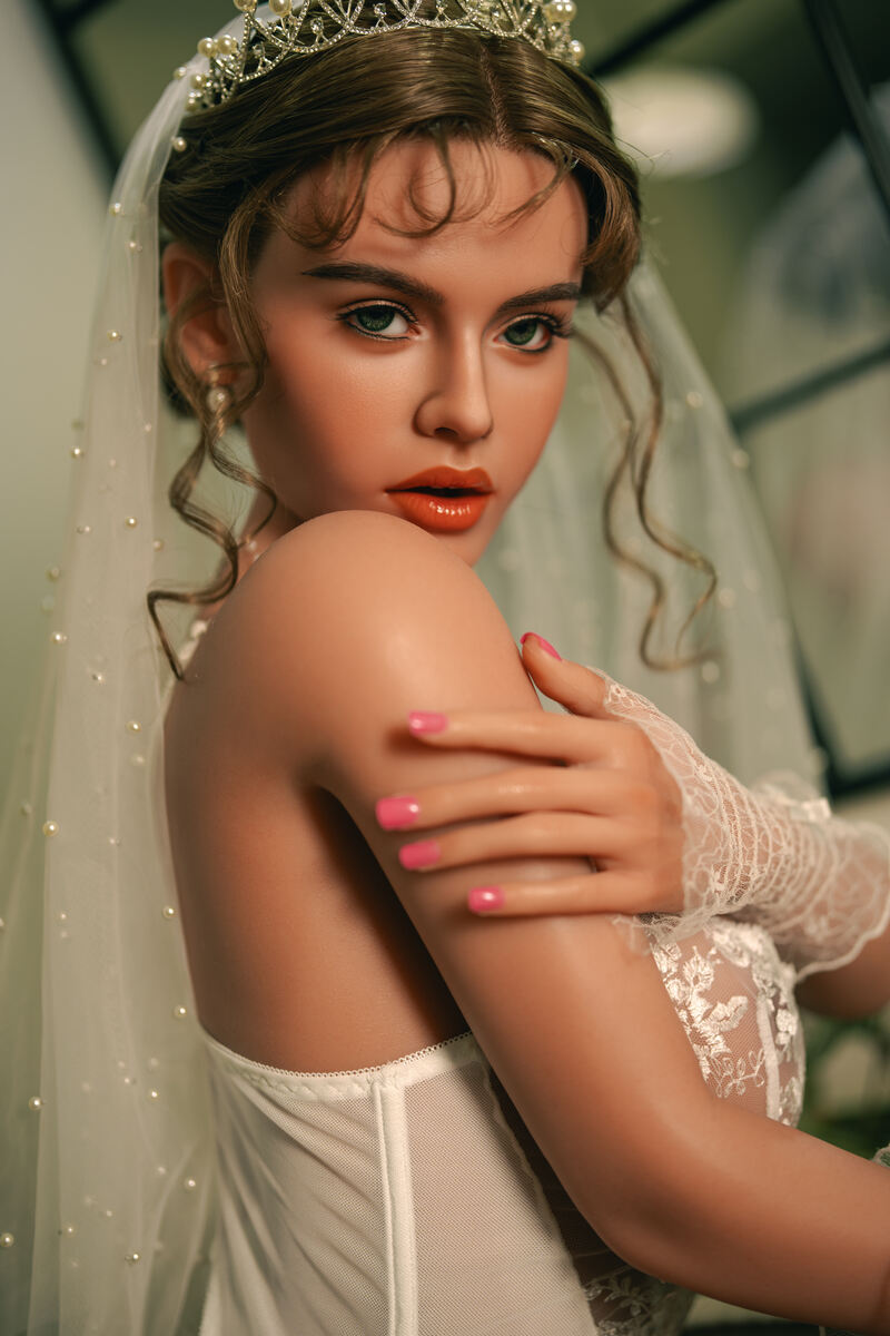 158cm/5ft2 F cup Full Silicone Sex Doll Leia