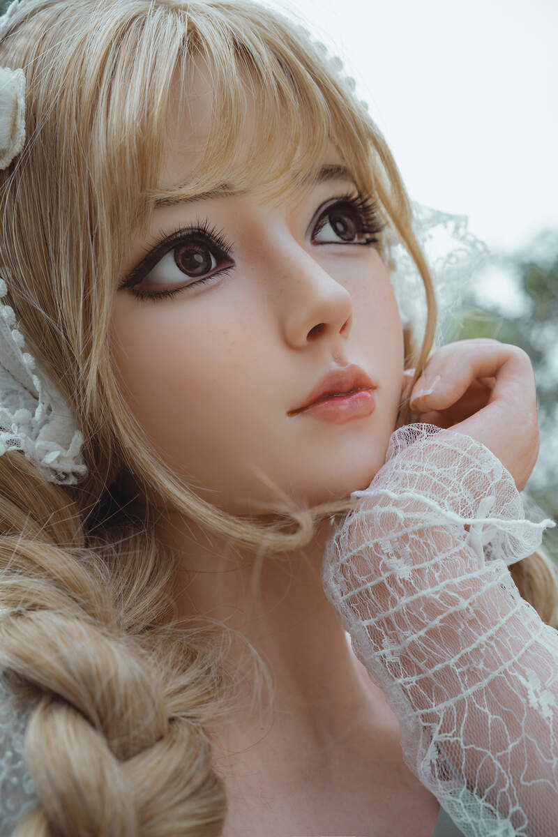 164cm/5ft5 D-cup Silicone Sex Doll Thea