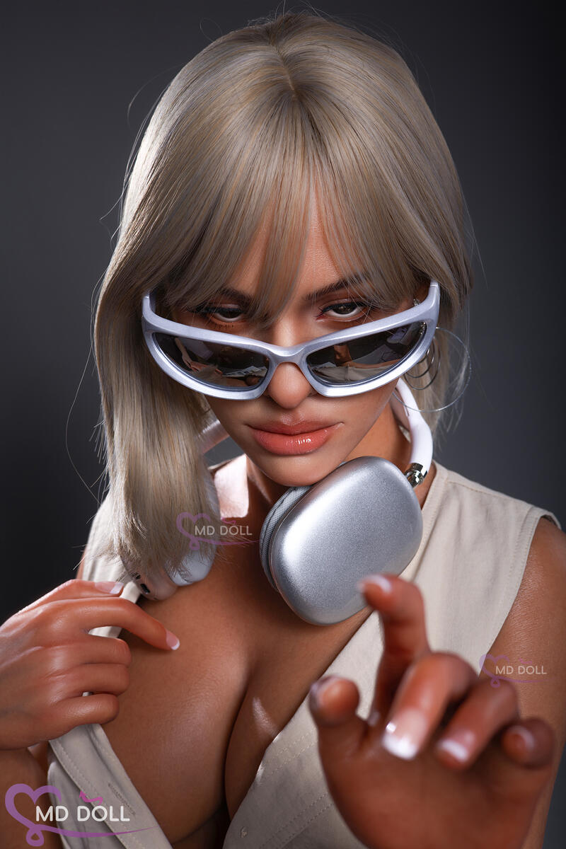 166cm/5ft5 D cup Sexy Blonde Silicone Sex Doll Aliyah