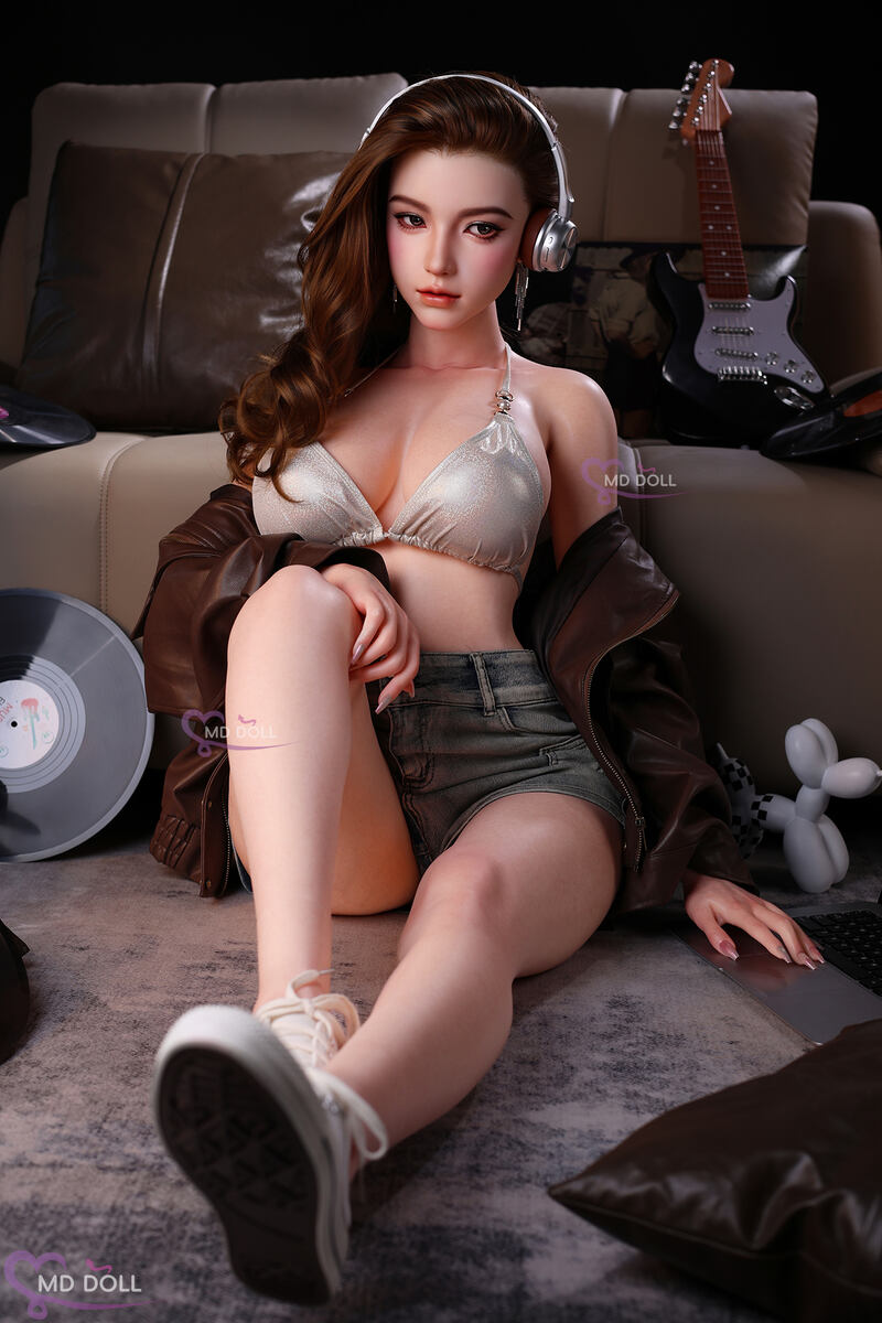 166cm/5ft5 D cup Silicone Sex Doll Laila