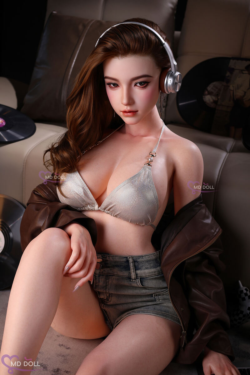 166cm/5ft5 D cup Silicone Sex Doll Laila